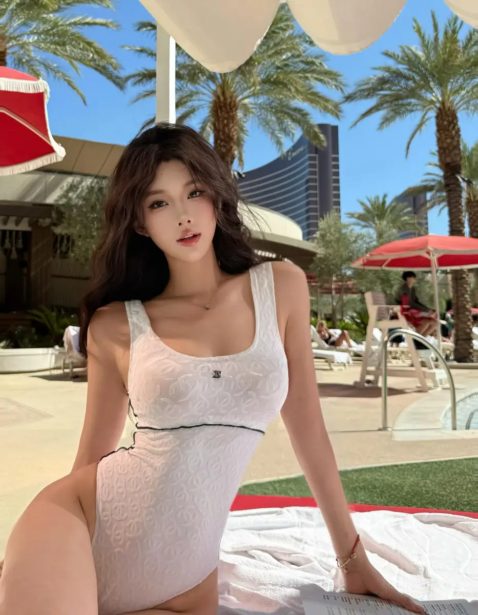 Aislinn escort in Bangkok