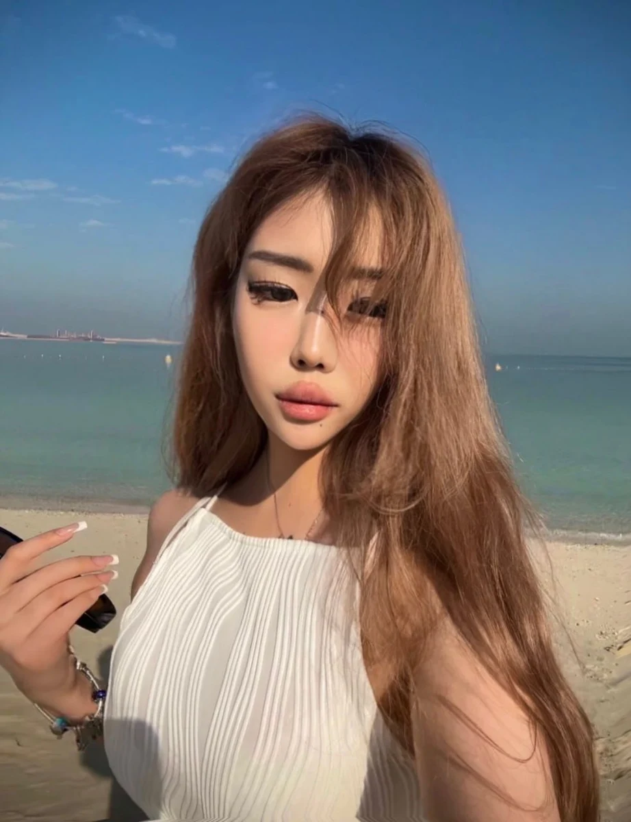 Angela escort in Bangkok