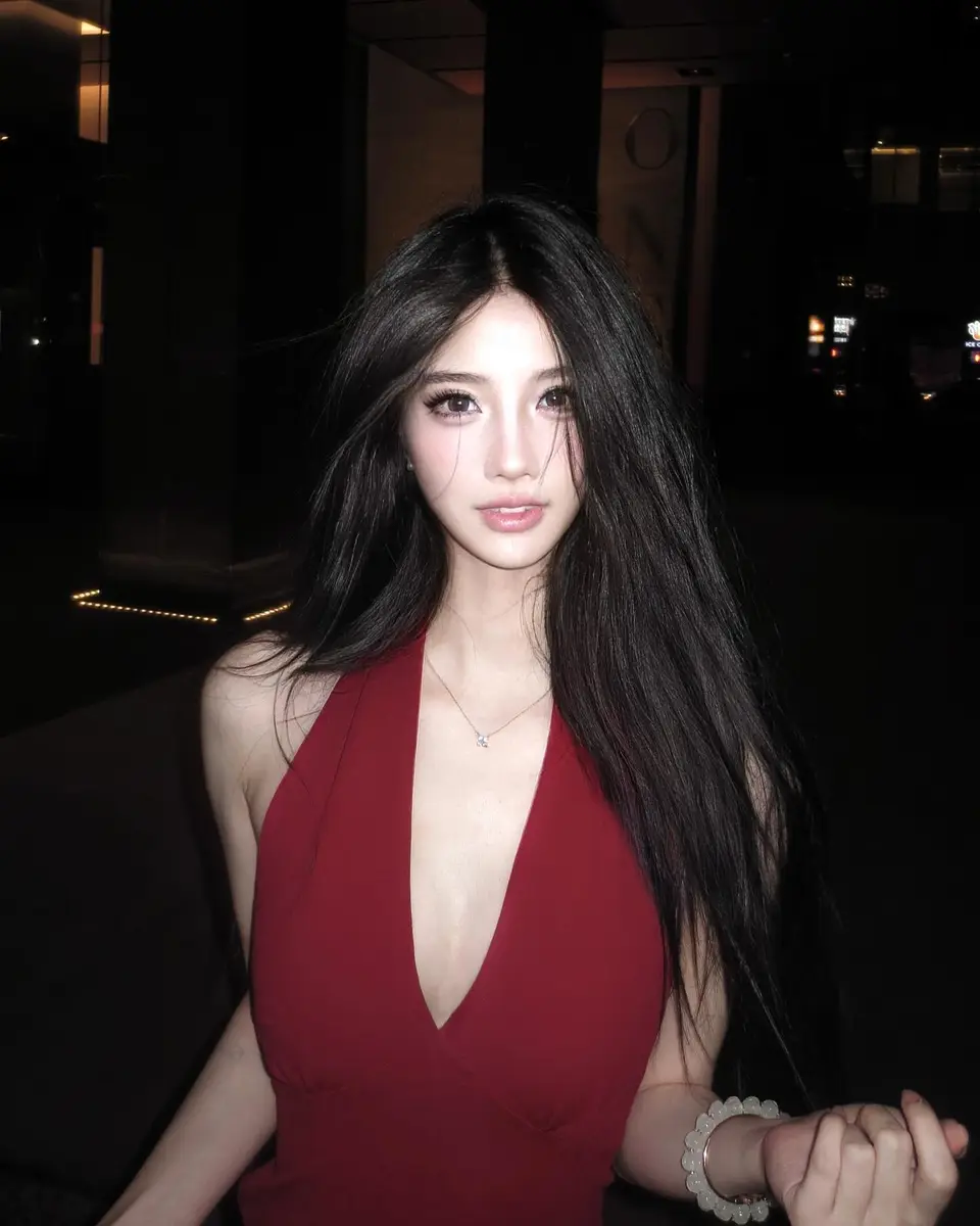 Ayane escort in Bangkok