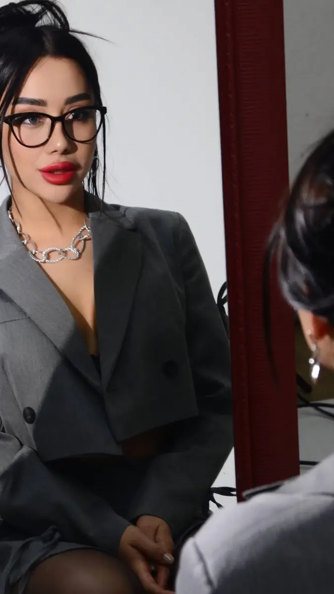 Azalea escort in Bangkok