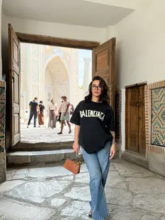 Azalea escort in Bangkok