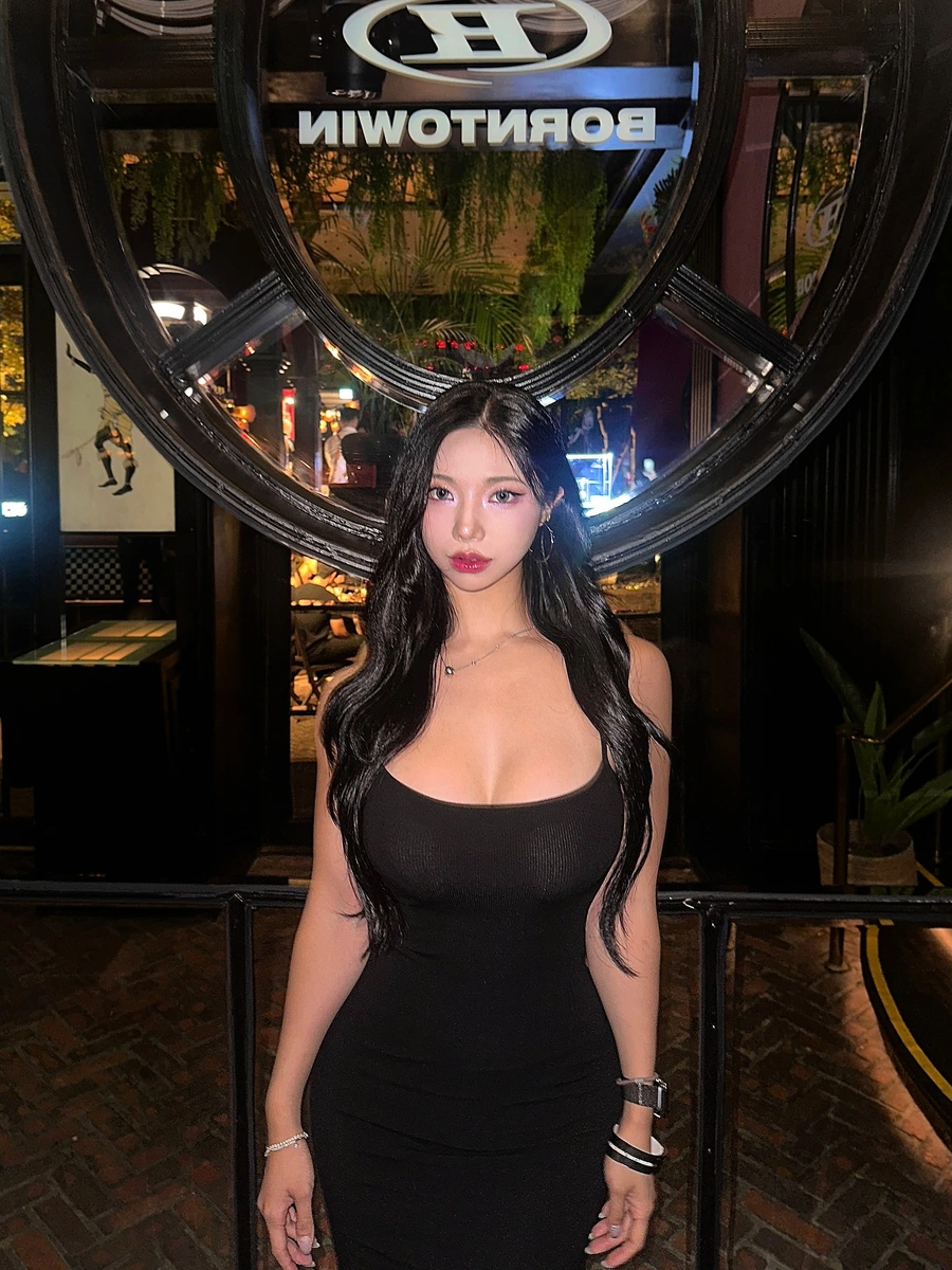 Li Na escort in Bangkok