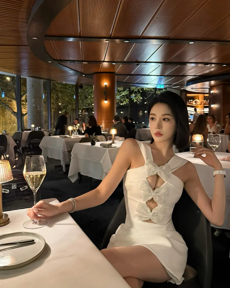 Zoya escort in Bangkok